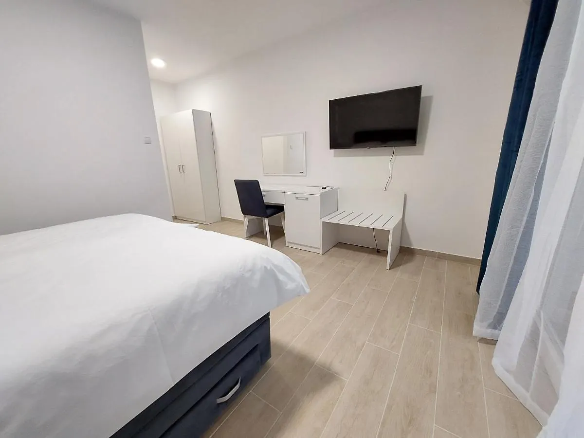 Guest House Nina Novigrad Istria 2*,