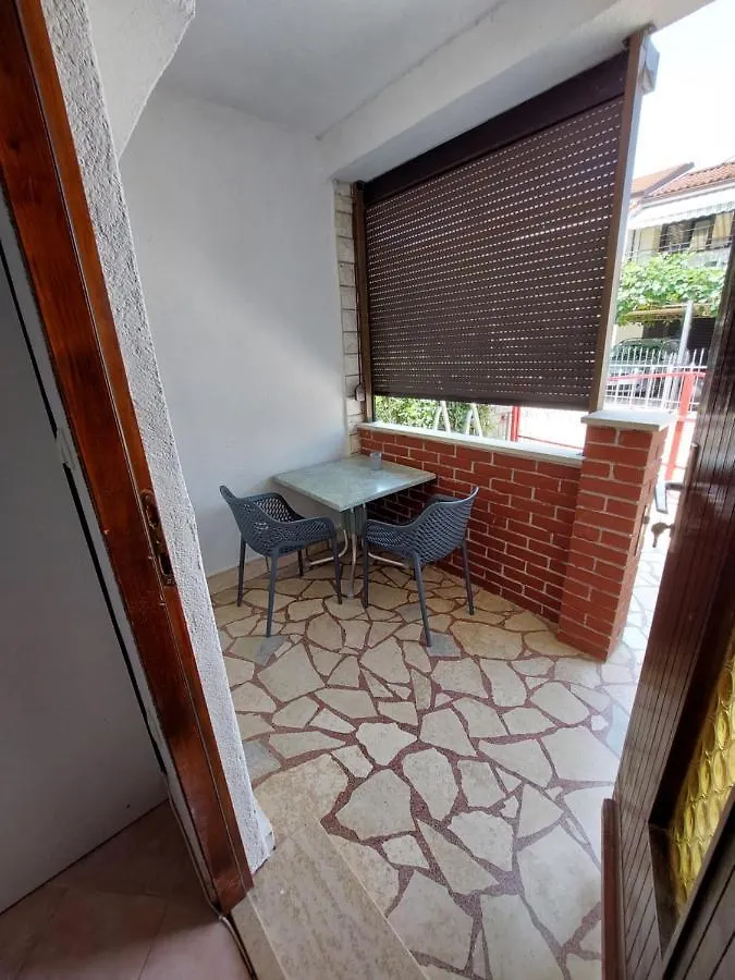 Guest House Nina Novigrad Istria 2*,