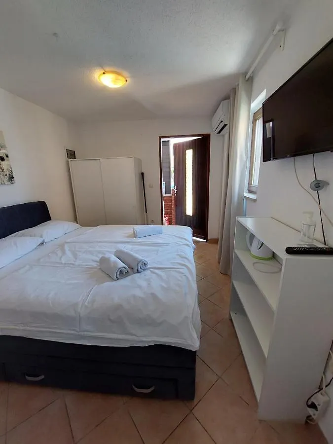 Guest House Nina Novigrad